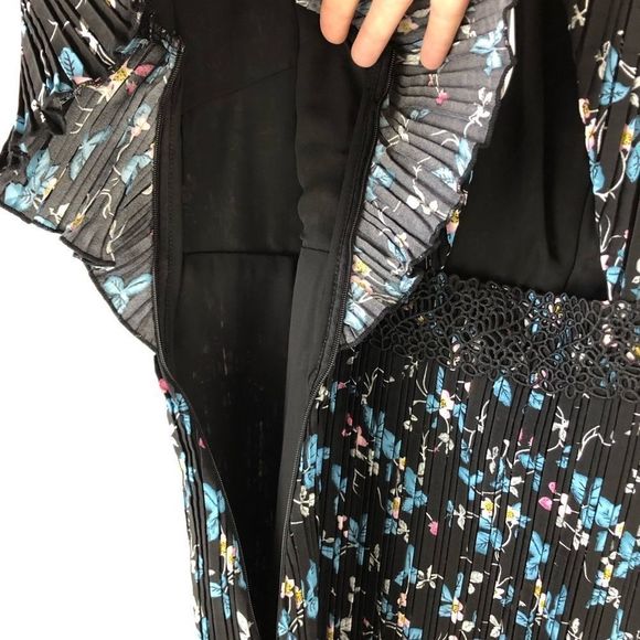 Chelsea28 black floral pleated Lace minidress XS - Picture 8 of 9